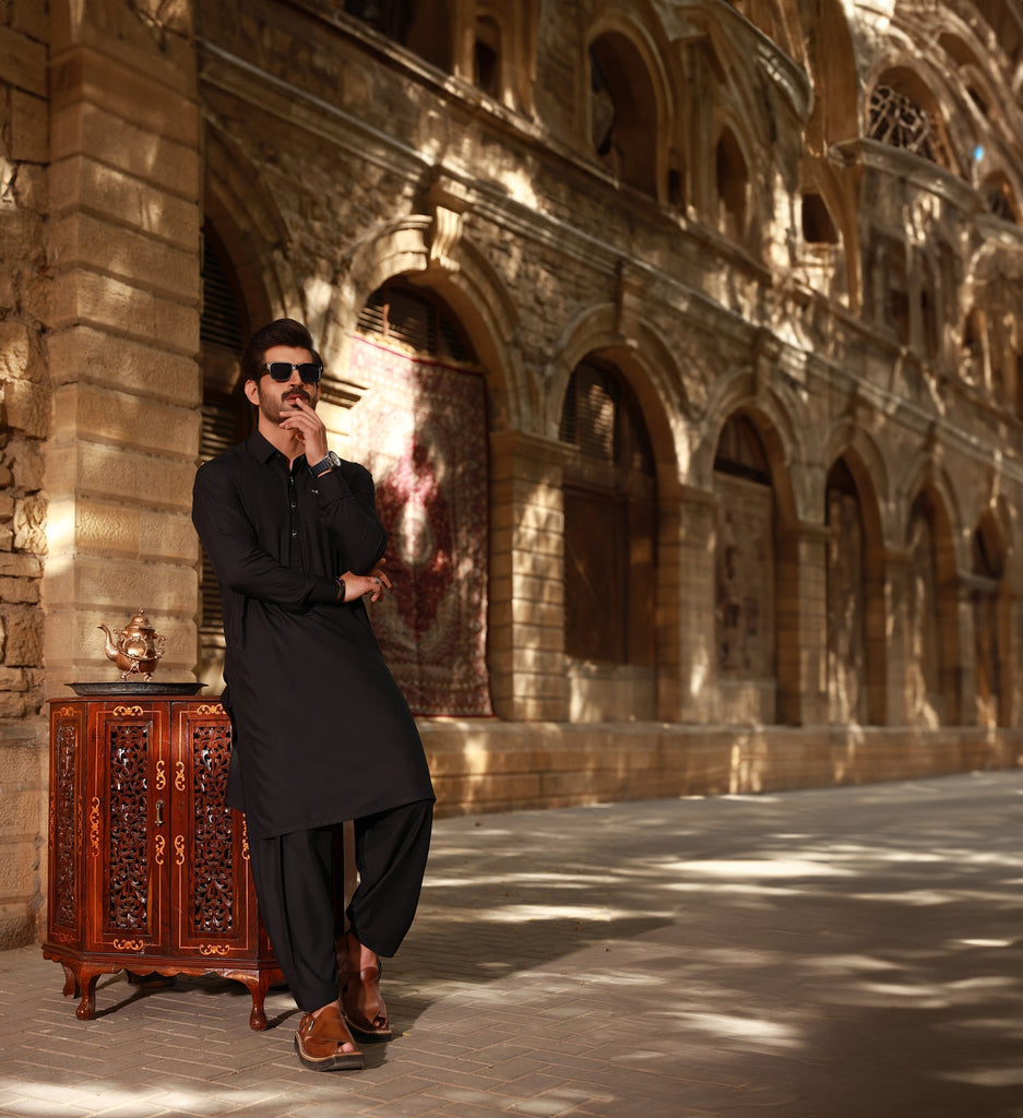 The Timeless Charm of Boski Shalwar Kameez Every Man Should Own