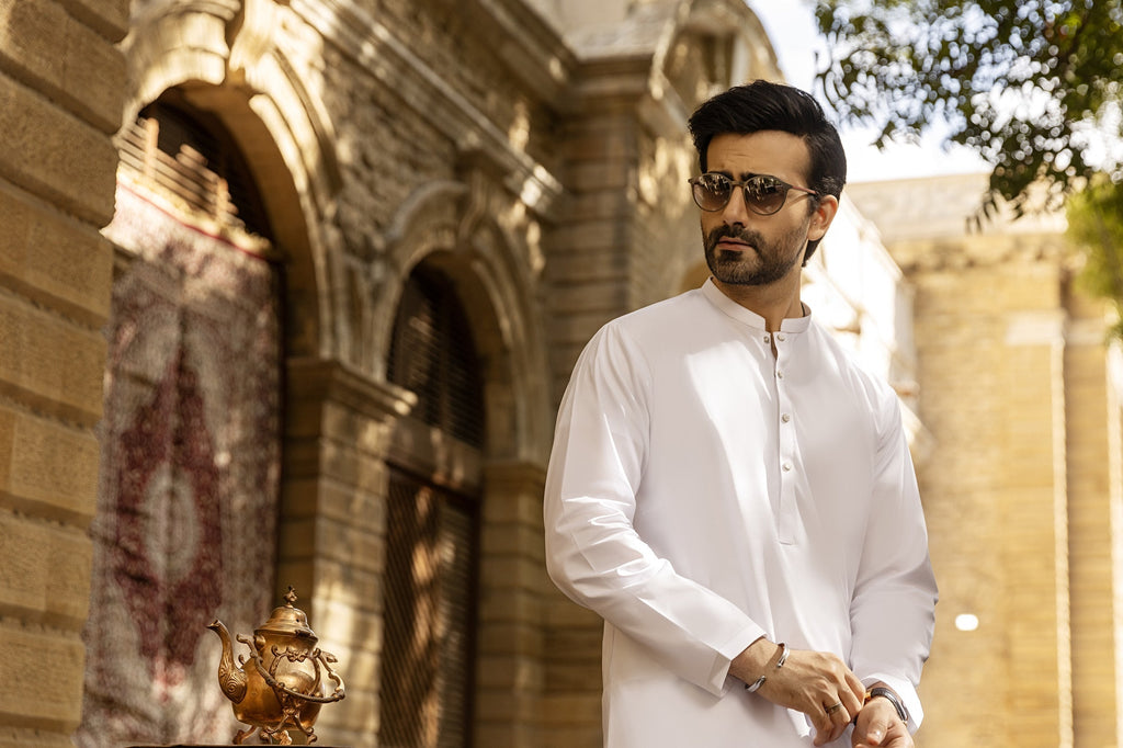 The Rise of Pakistani Formal Wear Among Modern Professionals