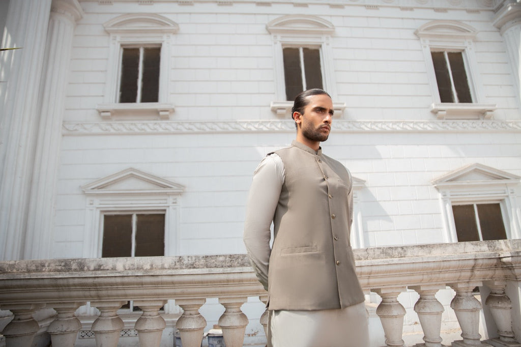 How to Transition Your Shalwar Kameez Wardrobe from Winter to Spring